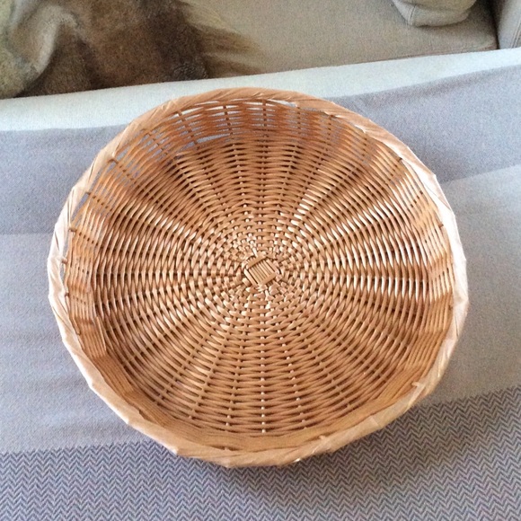 Round Shallow Natural Decor Basket 14” - Picture 5 of 7